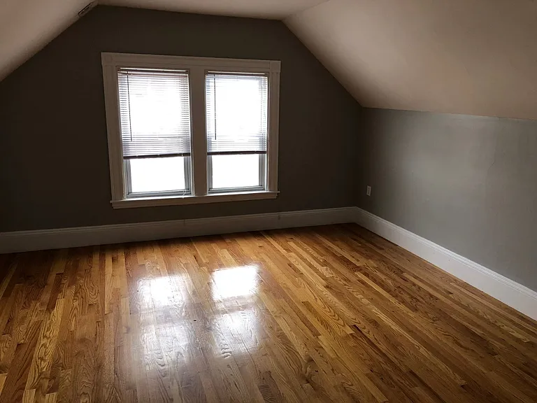 122 Calumet St #2 — Photo 4