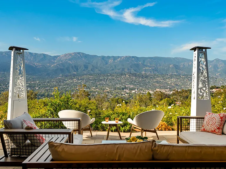 1724 La Coronilla Dr — Photo 19