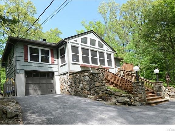 Another angle of house and driveway