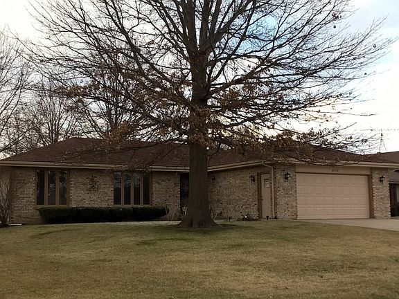 2nd image of 6172 Tudor Ln