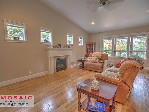 4th image of 28919 13th Avenue Ct E