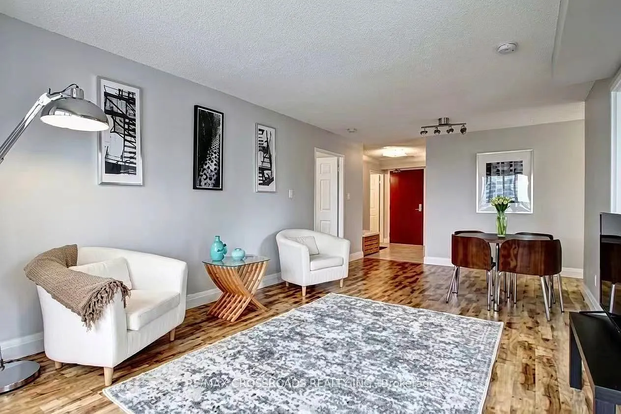 3 bed, $3,700 — Photo 1