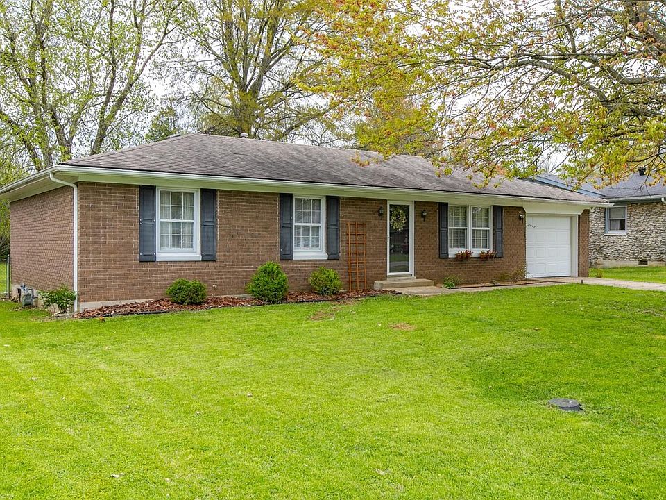 1st image of 104 Meadowbrook Dr