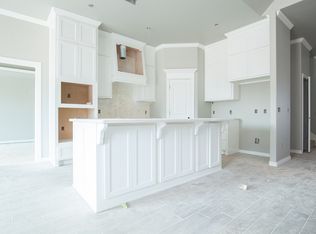 620 Red River Dr, Yukon, OK 73099