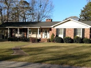 2346 Crossfield Rd, Sumter, SC 29154