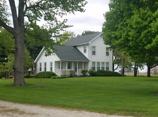 22485 N 100 East Rd, Flanagan, IL 61740