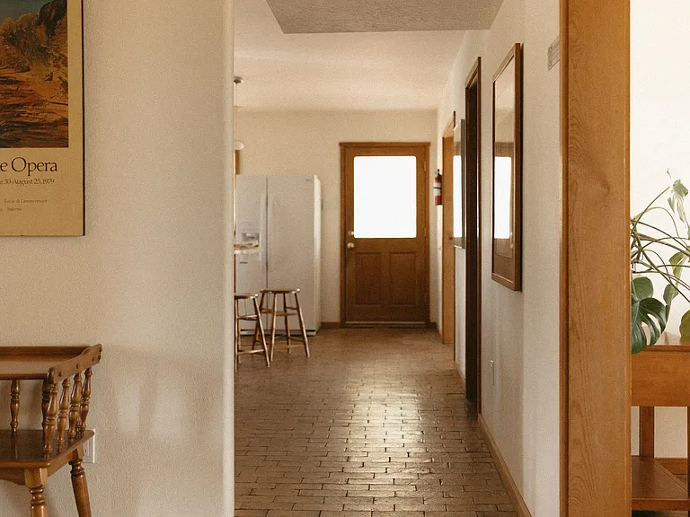 579 Camino Hermosa — Photo 4