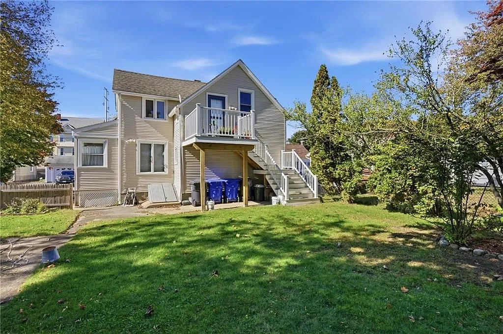 1 bed, 1.0 bath, 425 sqft, $1,500 — Photo 1