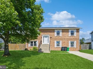 8915 Trubador Dr, Clinton, MD 20735