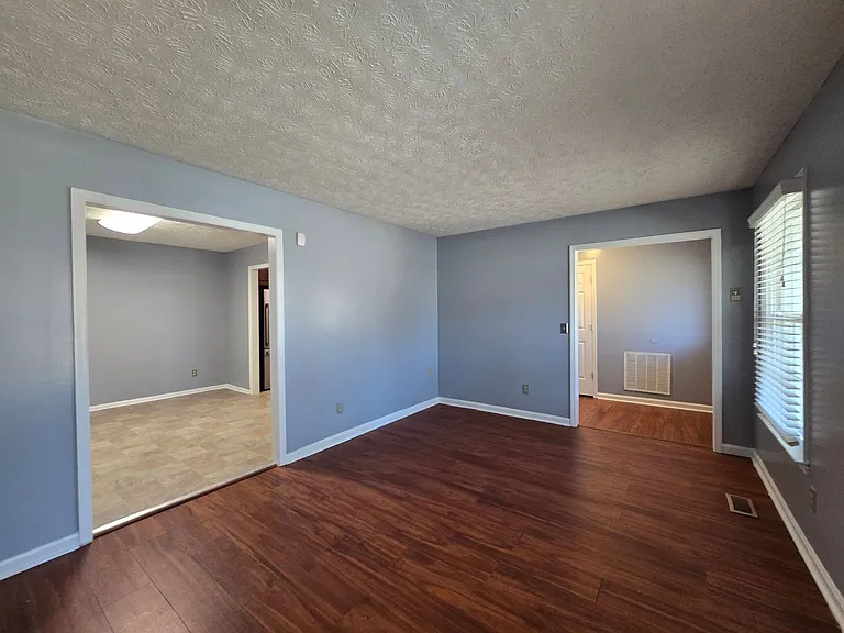 6957 Bone Creek Dr — Photo 12