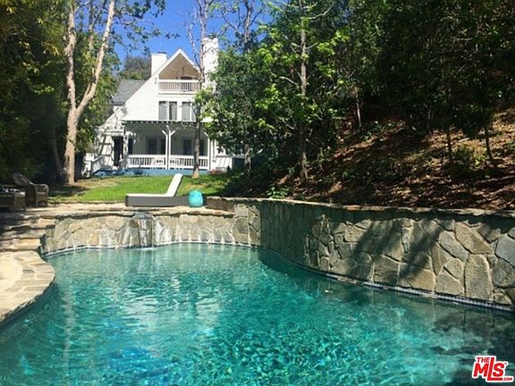 2nd image of 7940 Lulu Glen Dr