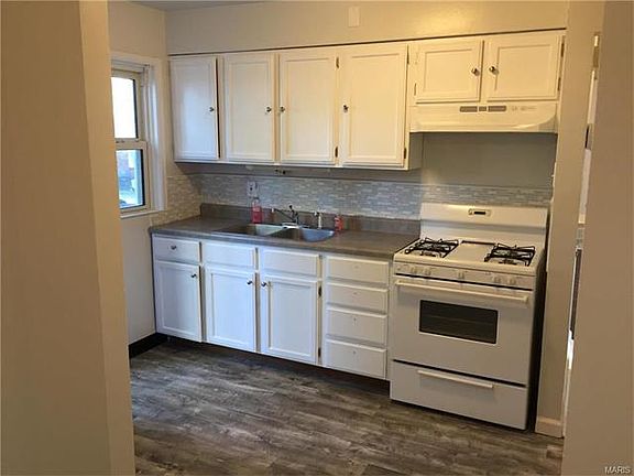 5th image of 9182 Church Rd