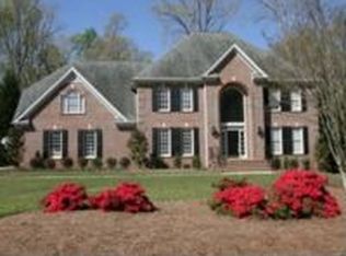 9001 Hometown Dr, Raleigh, NC 27615