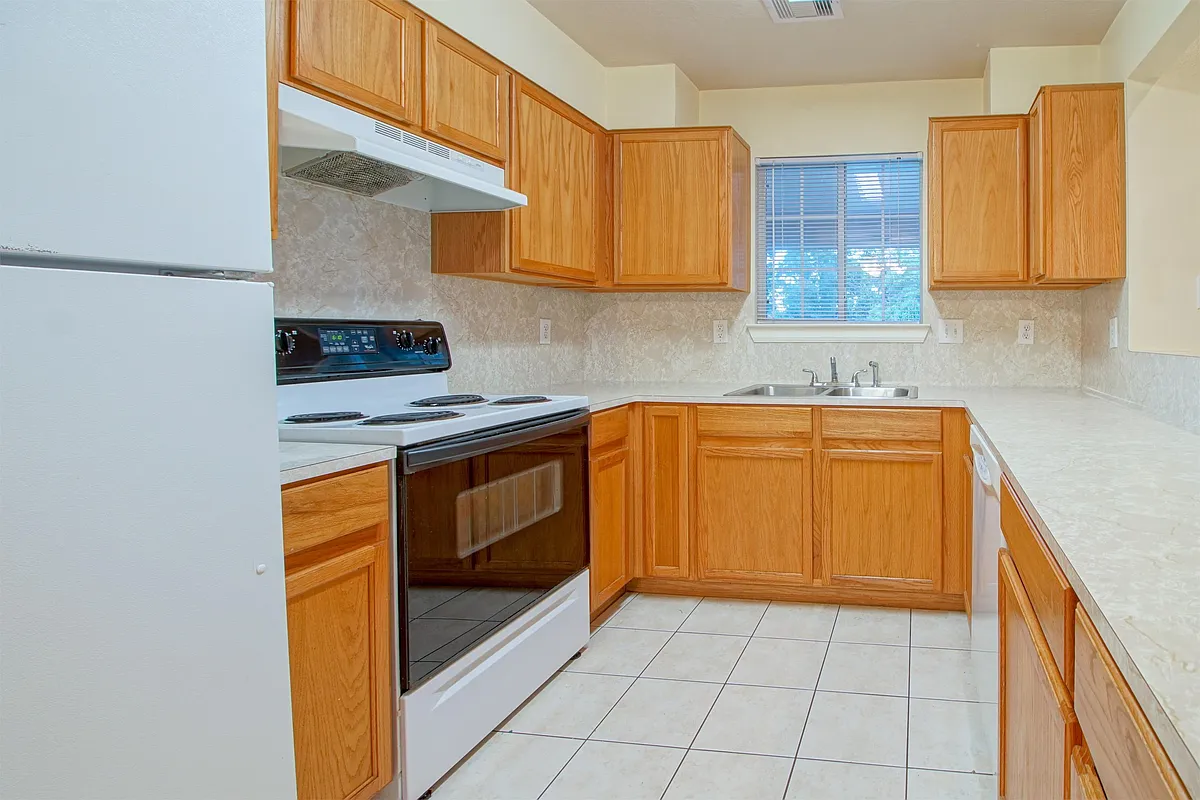 Building Photo - 1203 Lovett St #1203