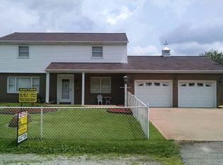 13 2nd St, Dunbar, PA 15431