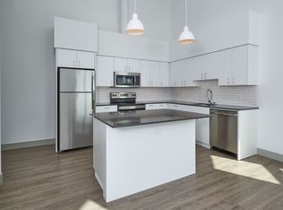 Urbana, Seattle, WA 98107