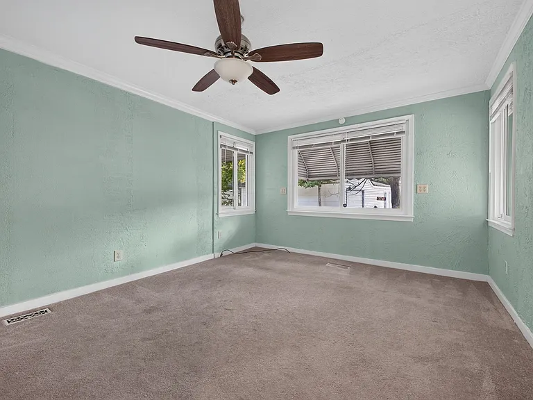 100 Hodges Manor Rd — Photo 10
