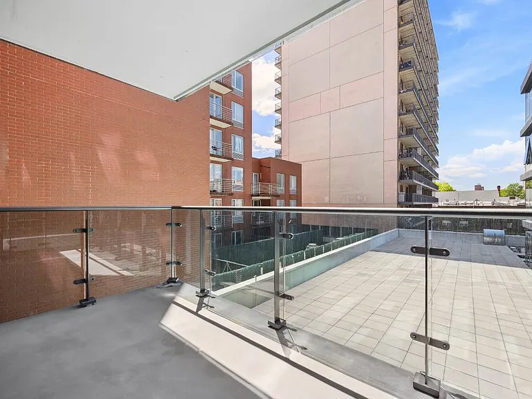38-20 Parsons Blvd #710 — Photo 35
