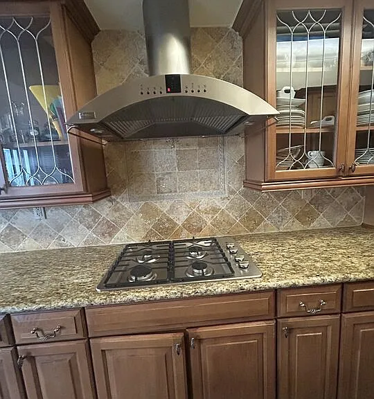 1818 Pelham Ave #103 — Photo 29