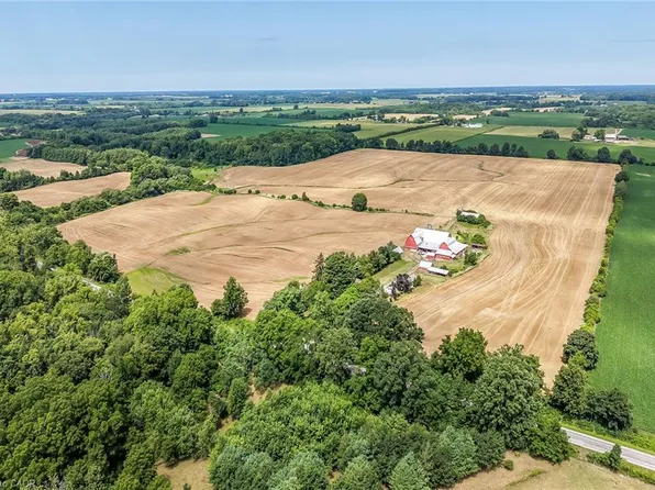 833 Lynn Valley Rd, Norfolk County, ON N0A 1N2