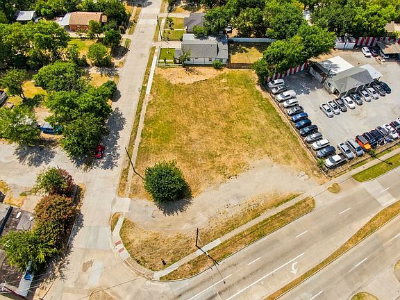 3rd image of 5208 Bernal Dr