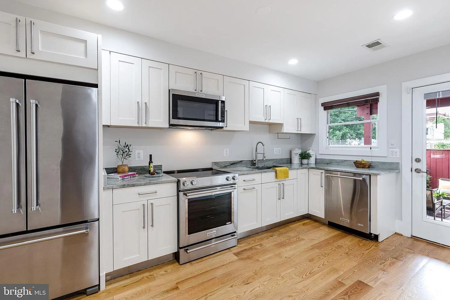 834 Lamont St NW — Photo 2