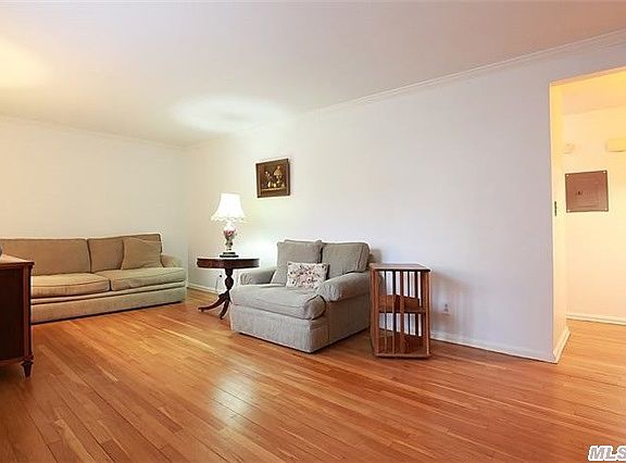 3rd image of 115 15th St APT B1