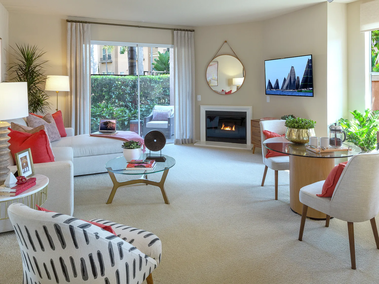 Villa Coronado Apartment Homes — Photo 1