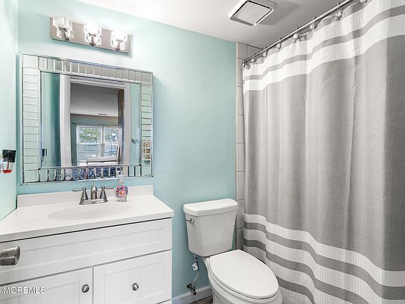 4th image of 1313 Waters Edge Drive #1313