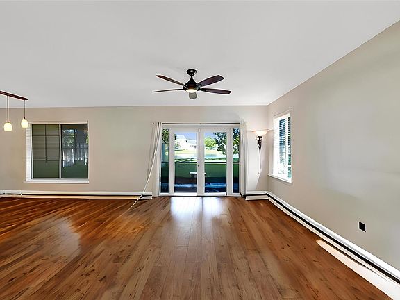 5th image of 1081 SW 110th Lane