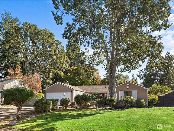 2nd image of 7806 Jade Drive SW