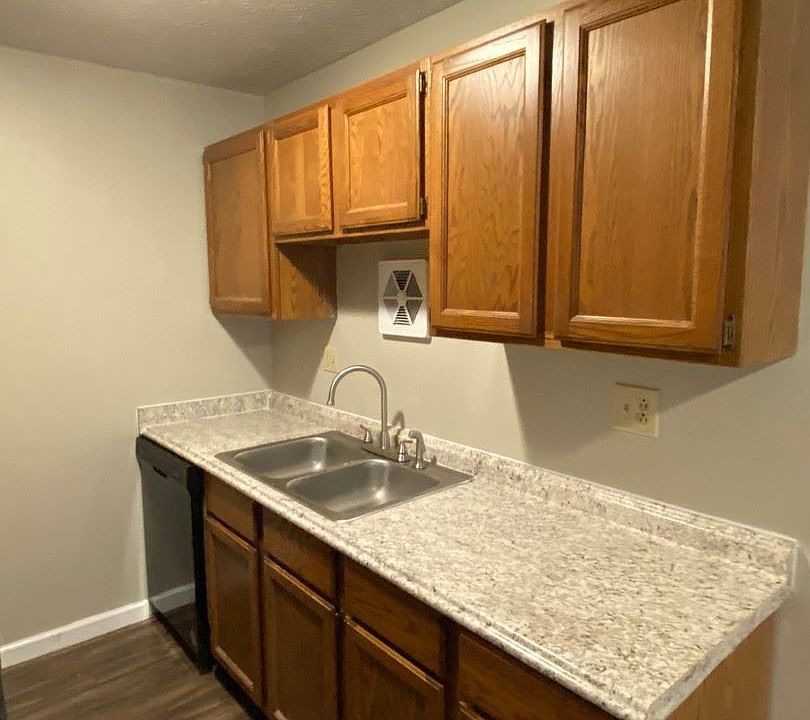 1st image of 4118 Whistlers Way APT 121