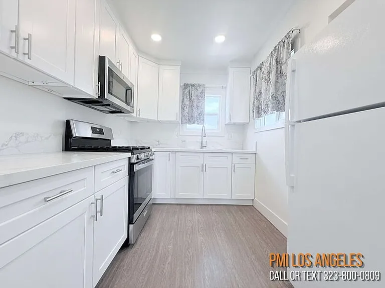 6509 State St #A — Photo 12