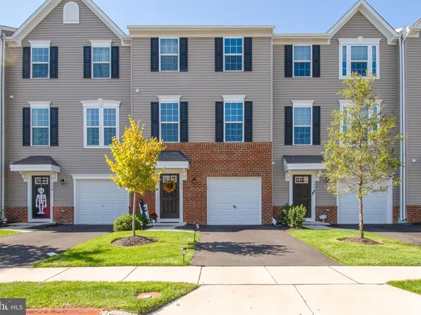 192 Nathan Dr, Riverton, NJ 08077