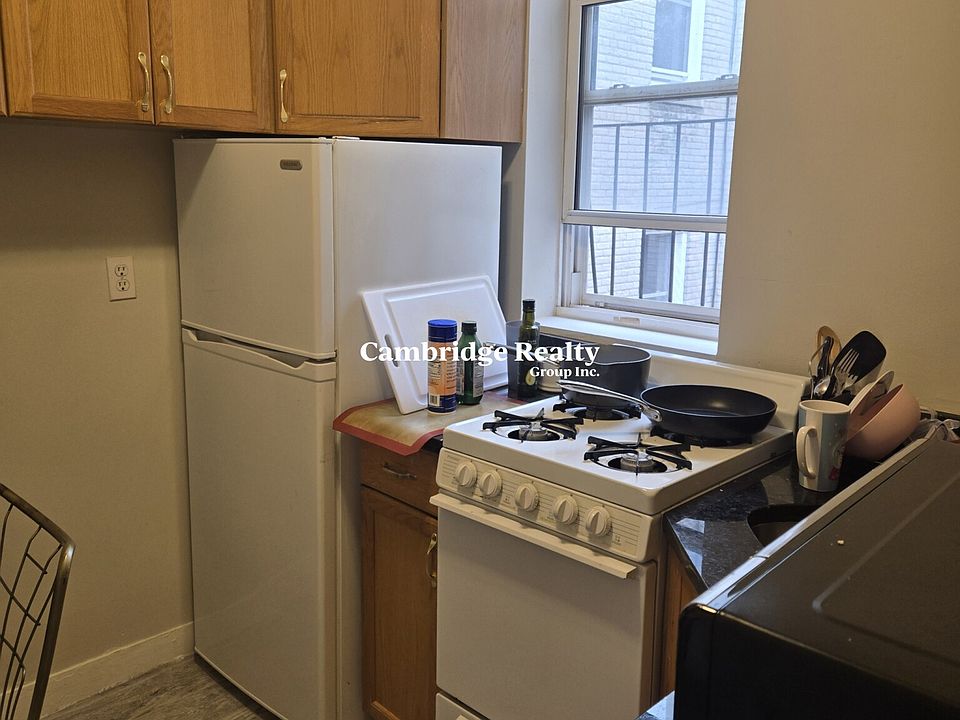 1st image of 1193 Commonwealth Ave #18T