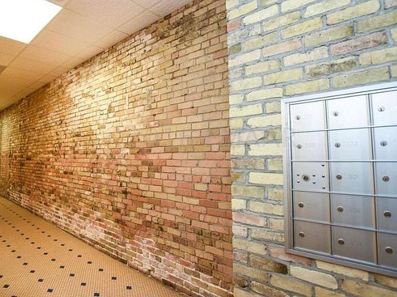Entryway to building