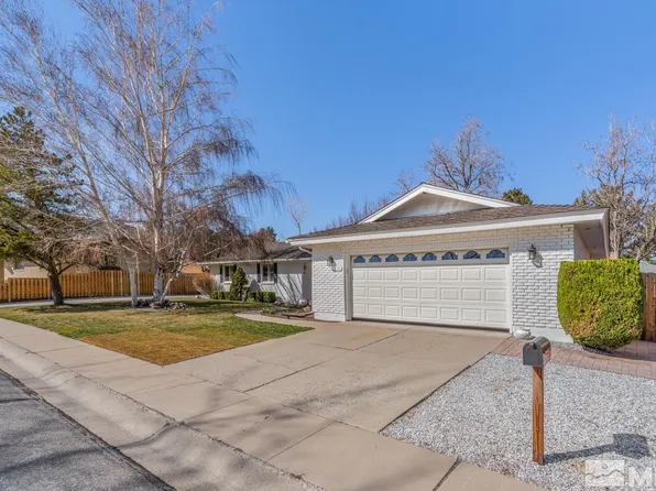 1318 Clemens Dr, Carson City, NV 89703