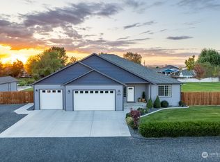4844 Carol Dr NE, Moses Lake, WA 98837