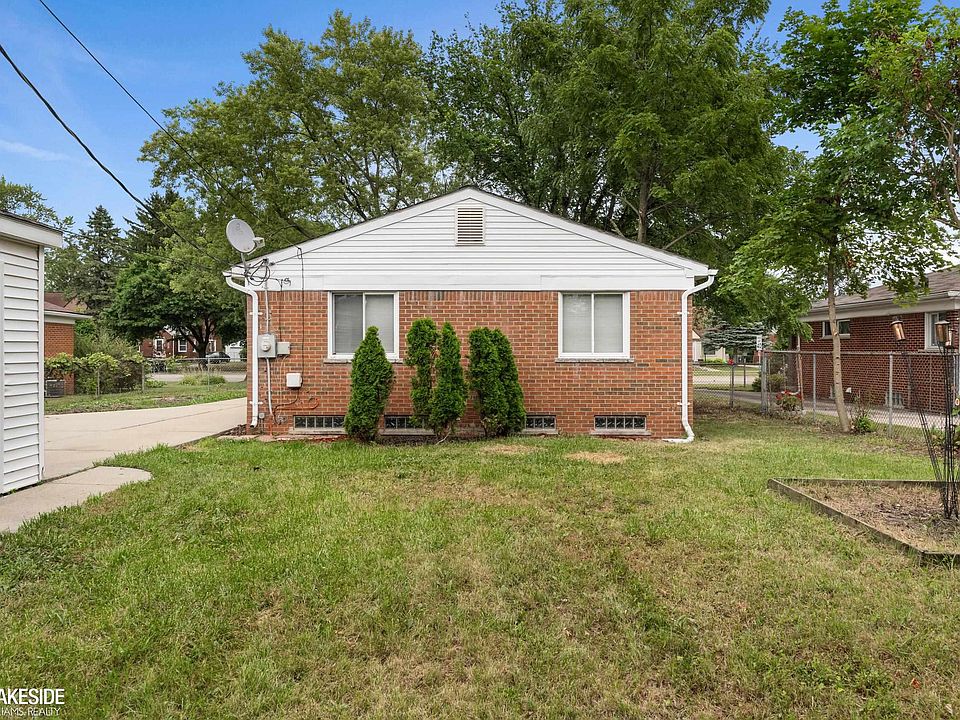 14235 Inkster Rd, photo 27
