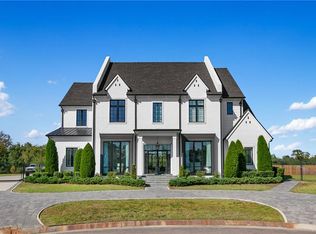 606 Tall Oaks Ct, Belle Chasse, LA 70037