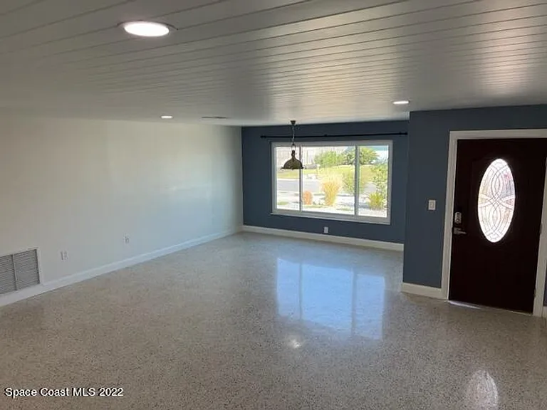 1665 S Shelter Trl — Photo 6