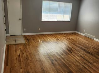 9317 Shirley Gardens Dr APT C, Saint Louis, MO 63114