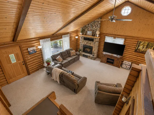 11897 Elm Cir, Pine City, MN 55063