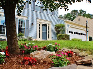 11818 Parliament Dr, Woodbridge, VA 22192