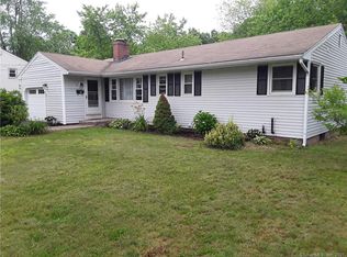 4 Eastview Dr, Vernon, CT 06066