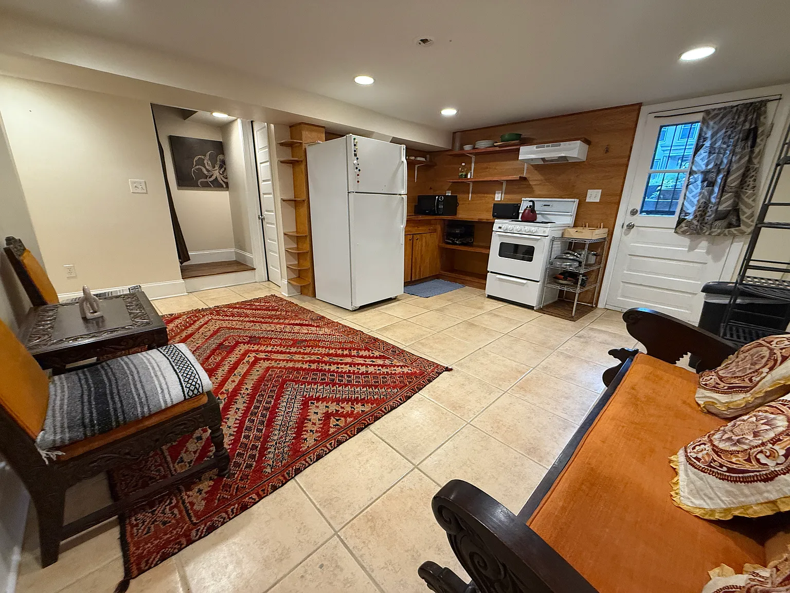 1 bed, 650 sqft, $1,400 — Photo 3