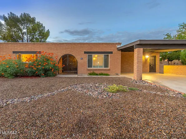 9011 E Sierra St, Tucson, AZ 85710