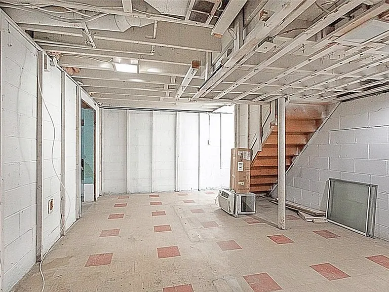 4633 Warner Rd — Photo 24