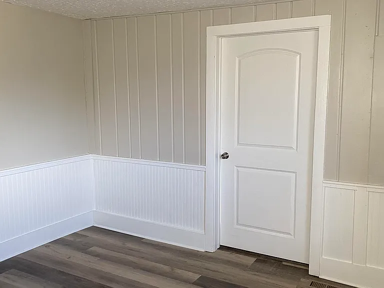 1116 N Royal Ave #2 — Photo 6
