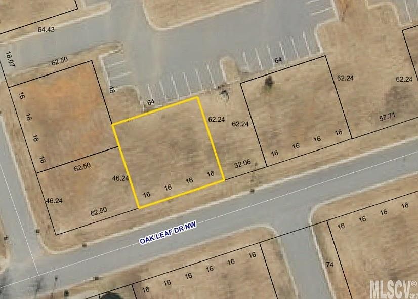1st image of 1596 Oak Leaf Dr NW